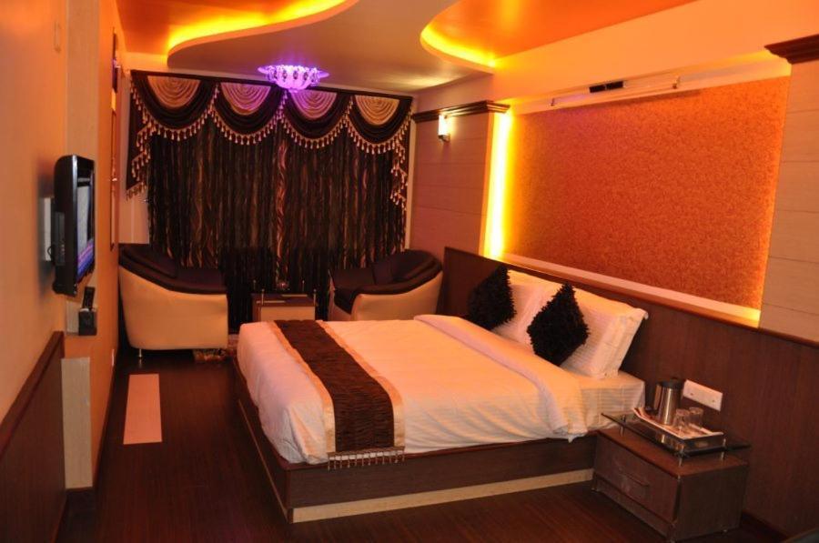 Astoria Residency Hotel Ooty Kamer foto